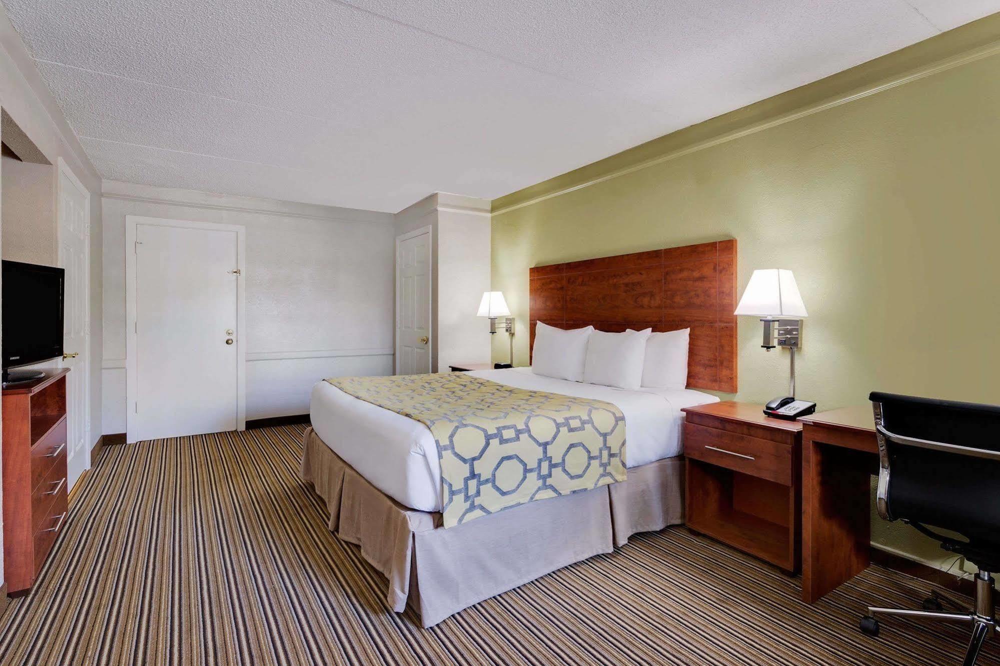 Baymont By Wyndham Jacksonville Orange Park Exteriör bild